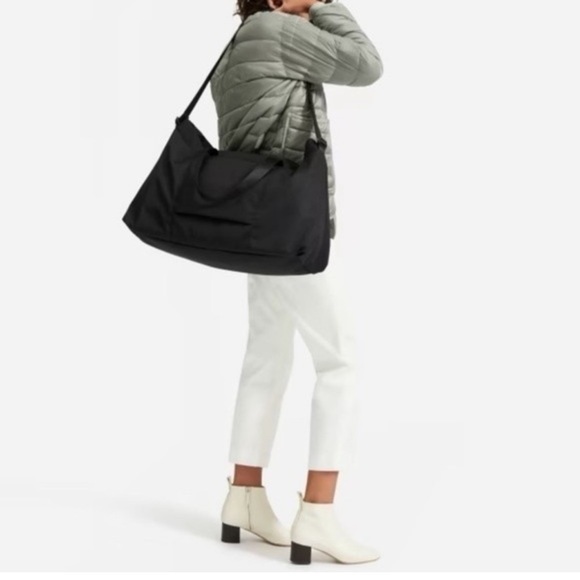 Everlane Handbags - NWT Everlane The ReNew Transit Weekender Black